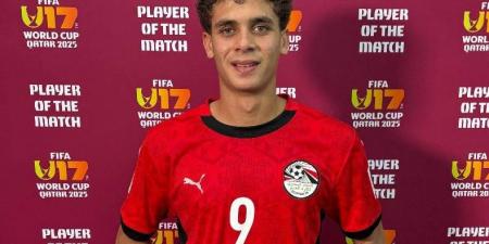 فابريزيو رومانو: برشلونة يستأنف مفاوضاته مع الأهلي بشأن حمزة عبد الكريم