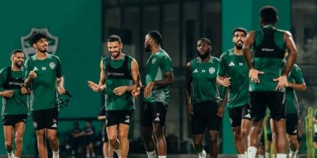 أهلي جدة يعلن إعارة لاعبه إلى نادي الرياض