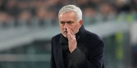 مورينيو: "يُثير استغرابي أن أفضل أندية العالم يُديرها مدربون بلا تاريخ يُذكر"