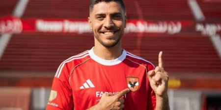 السقا: فرص التعاقد محمد شريف 50% والمفاوضات مع الأهلي مستمرة