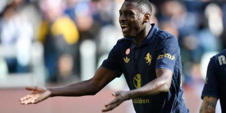 يوفنتوس يحاول إعادة مهاجمه السابق بعد فشله مع توتنهام