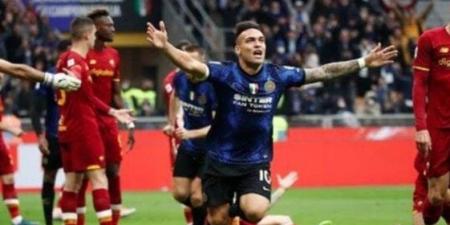 إنتر ميلان يزور كريمونيزي في مهمة تعزيز صدارته للدوري الإيطالي