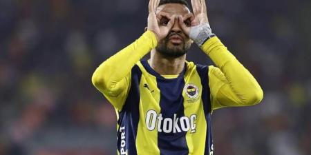 صفقة اللحظات الأخيرة.. هل يرتدي النصيري قميص الاتحاد؟