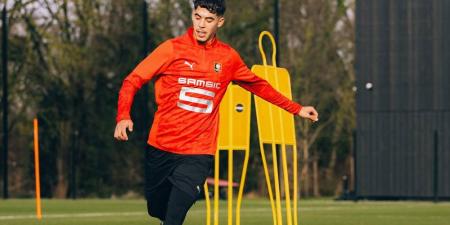 الزابيري: "وجود آيت بودلال في ستاد رين أمر جيد لي من أجل التأقلم بسرعة وهدفي اللعب قدر الإمكان"