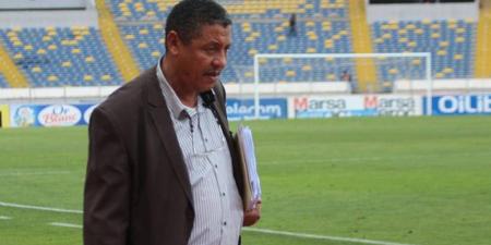 بعد احتجاجه على الحكم.. لجنة الأخلاقيات توقف رضوان الطنطاوي لمباراتين والرجاء يستعد للاستئناف