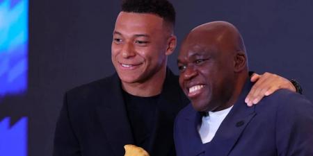 والد مبابي: "كيليان غادر المنزل في سن الـ13 عامًا ولم يعد.. وفي طفولته كان مرحًا لكنه عندما يرى زيدان يصمت فورًا"