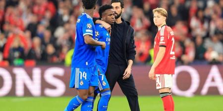 أربيلوا: "يجب ألا يكون هناك تسامح مع العنصرية ولو قرر فينيسيوس مغادرة الملعب لكنا تبعناه"