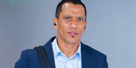 فادلو ديفيدز ينتقد التحكيم: "الهدف المبكر كان نقمة علينا والأخطاء تتكرر كل أسبوع"