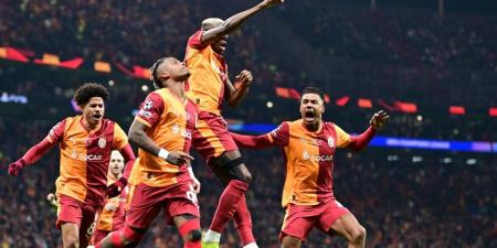 ليمينا يقود غلطة سراي للفوز على ليفربول في دوري الأبطال