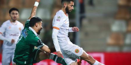 الرجاء يضع العصبة الاحترافية في مأزق بعد تشبثه بإجراء المباريات المؤجلة قبل الإياب