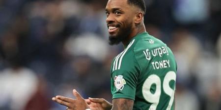 توني يقود تشكيلة الأهلي المتوقعة ضد القادسية