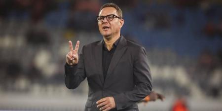 بنهاشم عن إمكانية رحيله عن تدريب الوداد: "غَاتكُون جلسة"