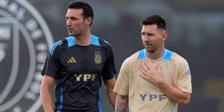 سكالوني: "سأبذل قصارى جهدي لضمان مشاركة ميسي في مونديال 2026 ومن مصلحة كرة القدم أن يكون معنا"