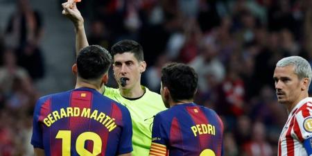 أتلتيكو مدريد يطلب توضيحاً من لجنة الحكام الإسبانية بشأن تضارب المعايير التحكيمية