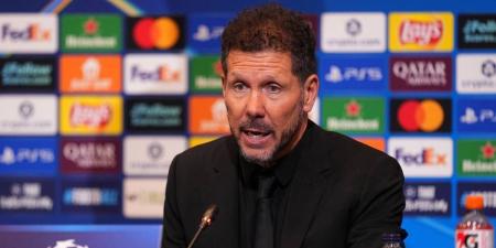 سيميوني: "شكوى برشلونة؟ نعيش ذلك في مدريد لذلك نحن معتادون على مثل هذه المواقف"