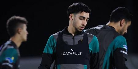 الشرايبي يعود لتداريب الرجاء بعد تعافيه من تسمم غذائي