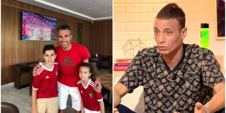 الشماخ يتحدث عن تجربته مع فان بيرسي في أرسنال ويؤكد: "إنه يتحدث بالدارجة المغربية أفضل مني"