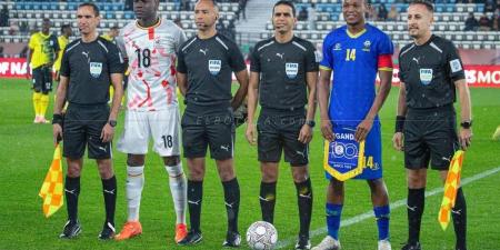 "الفيفا" تتدخل لحل أزمة تأشيرات حكام المونديال وتؤكد رفضها إدارتهم لأي مباراة ودية للمنتخبات المشاركة في الحدث