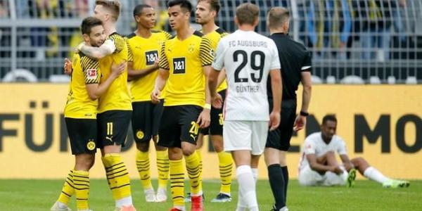 دورتموند يصعد إلى الوصافة مؤقتاً