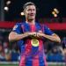 برشلونة يُفكّر في بديل شاب لتعويض ليفاندوفسكي