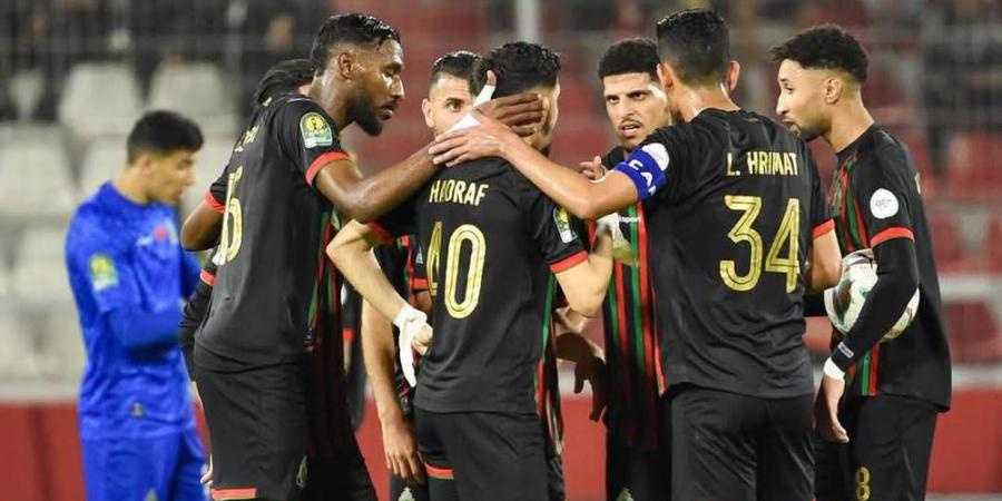 بحضور زحزوح وحريمات والفحلي.. سانتوس يستدعي 21 لاعبا لمواجهة الوداد في قمة الجولة 28