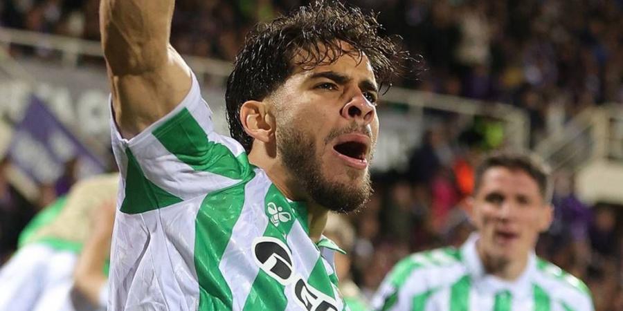 الزلزولي يُسجل ويقود ريال بيتيس للتأهل إلى نهائي دوري المؤتمر على حساب فيورنتينا