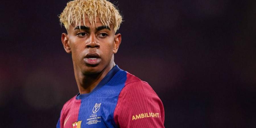 رسميا/ برشلونة يُعلن تجديد عقد لامين يامال لـ6 مواسم