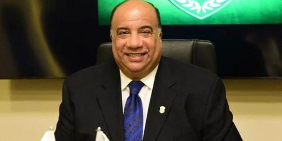 وزارة الرياضة تؤجل البت في استقالة رئيس الاتحاد السكندري لحين الدراسة