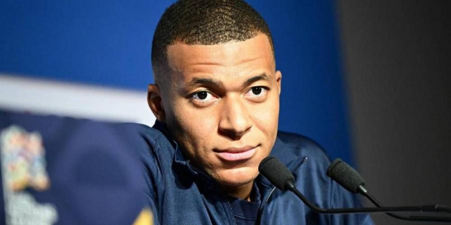 مبابي: "سان جيرمان يستحق التتويج بلقب دوري الأبطال وسأصوت لديمبيلي في سباق الكرة الذهبية"