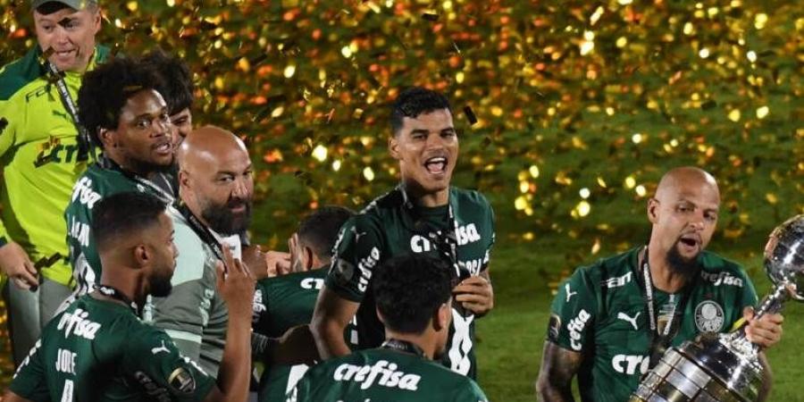 فيتور روكي يقود تشكيل بالميراس أمام الأهلي في كأس العالم للأندية