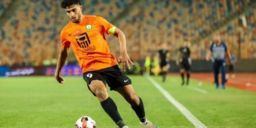 الزمالك والأهلي وبيراميدز يتنافسون لضم أسامة فيصل.. وموقف البنك الأهلي