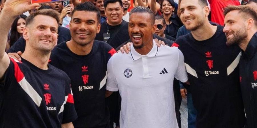 مانشستر يونايتد يعلن تجديد عقد حارس مرماه