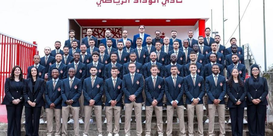 انتدابات دون إضافة ولاعبون لم يلمسوا الكرة في المونديال.. كيف ساهم سوء التخطيط في إظهار الوداد بوجه شاحب بكأس العالم؟