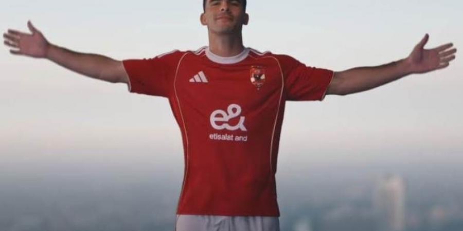 ممثل الزمالك يحضر جلسة الاستماع أمام لجنة شؤون اللاعبين بشأن شكوى زيزو