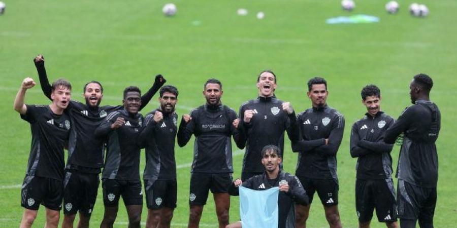 الكشف عن موقف الأهلي من المشاركة في السوبر