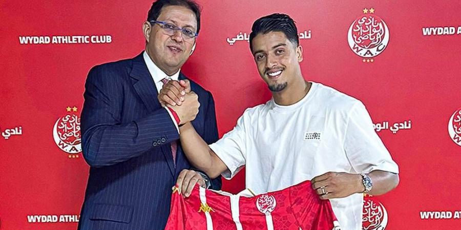 رسميا/ أبو الفتح يعود إلى الوداد ويوقع عقدا يمتد لموسمين