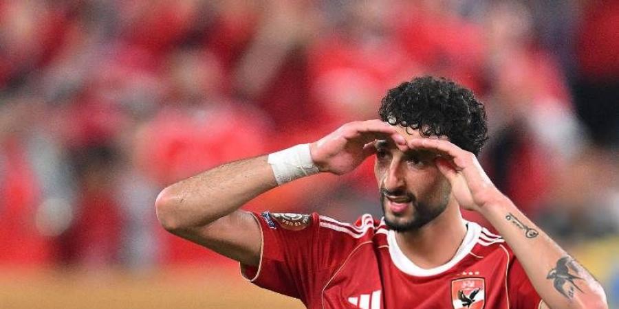 هل ينتقل إلى نابولي؟.. وسام أبو علي يحدد هدفه المستقبلي