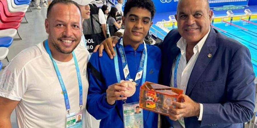 طارق حسن يتوج ببرونزية السباحة بالزعانف بدورة الألعاب العالمية في الصين