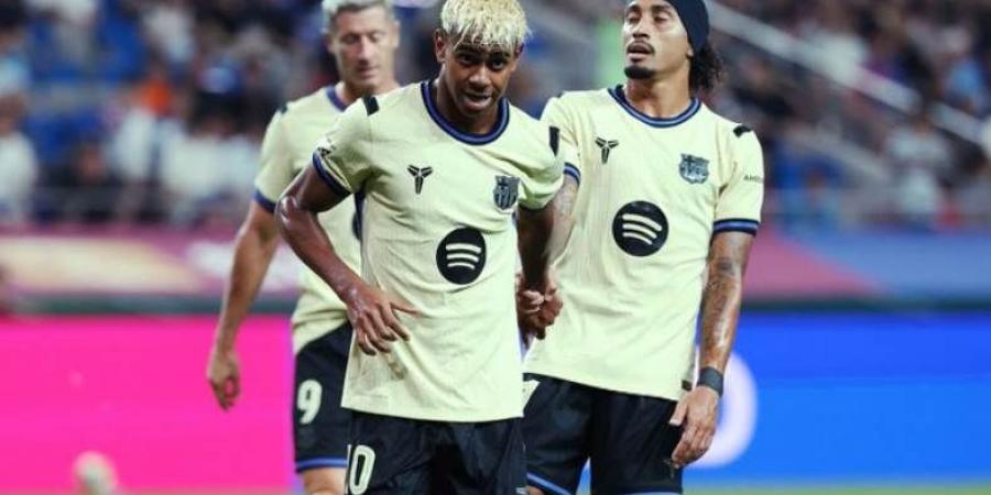 برشلونة ضد كومو .. الموعد والقناة الناقلة لكأس خوان جامبر