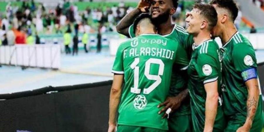 الأهلي السعودي يخطط للتعاقد مع جناح لتعويض غياب محرز