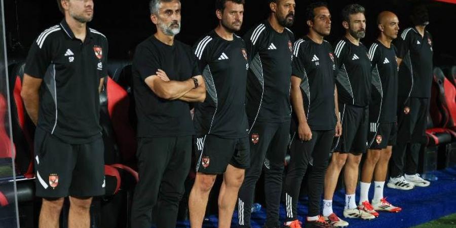 الأهلي أول نادي يحصل على كارنيهات الأجهزة الفنية للموسم الجديد
