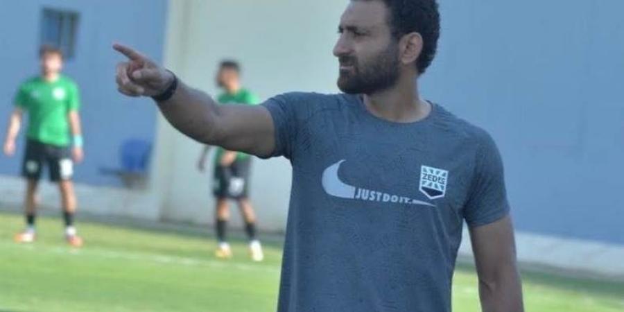 أحمد سمير  يقترب من قيادة لافيينا "خاص"