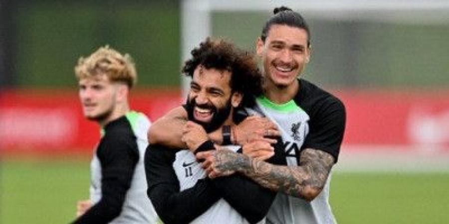 صلاح يودّع نونيز بعد انتقاله إلى الهلال