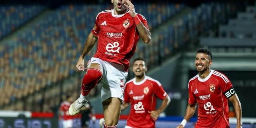 "صناعة بن شرقي".. زيزو يسجل الهدف الثالث للأهلي في شباك فاركو (فيديو)