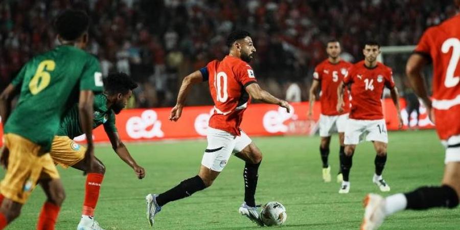 محمد صلاح يفتتح التسجيل لـ مصر في شباك إثيوبيا من علامة الجزاء