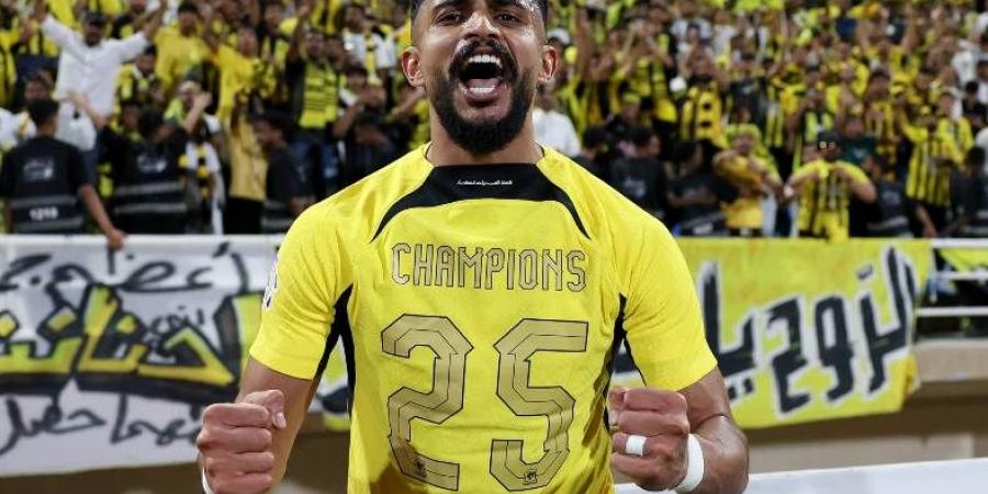 النصر يصدم عبد الإله العمري بشأن رحيله رغم عرضي القادسية والاتحاد