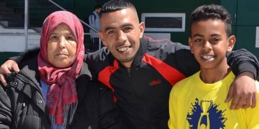 يامال: "جدتي تسلّلت في حافلة من المغرب لإسبانيا.. كانت تعمل 3 مرات في اليوم حتى تتمكن من جلب والدي"