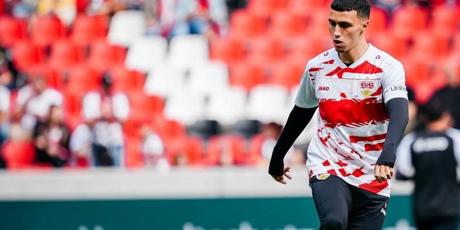 الخنوس يخوض دقائقه الأولى رفقة شتوتغارت من بوابة مباراة فرايبورغ (3-1)