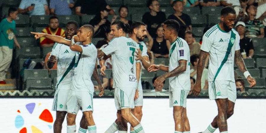 القوة الضاربة تحكم تشكيل أهلي جدة أمام بيراميدز في كأس القارات للأندية
