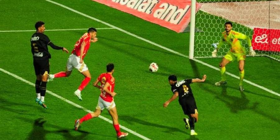 غيابات الأهلي أمام الزمالك في قمة الدوري المصري
